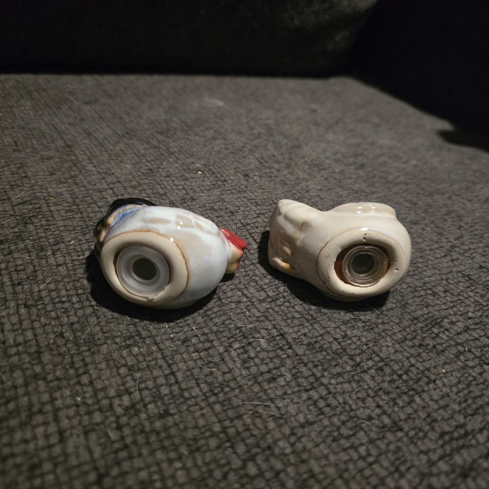 Ceramic Rooster Salt and Pepper Shaker Set - Picture 3 of 3